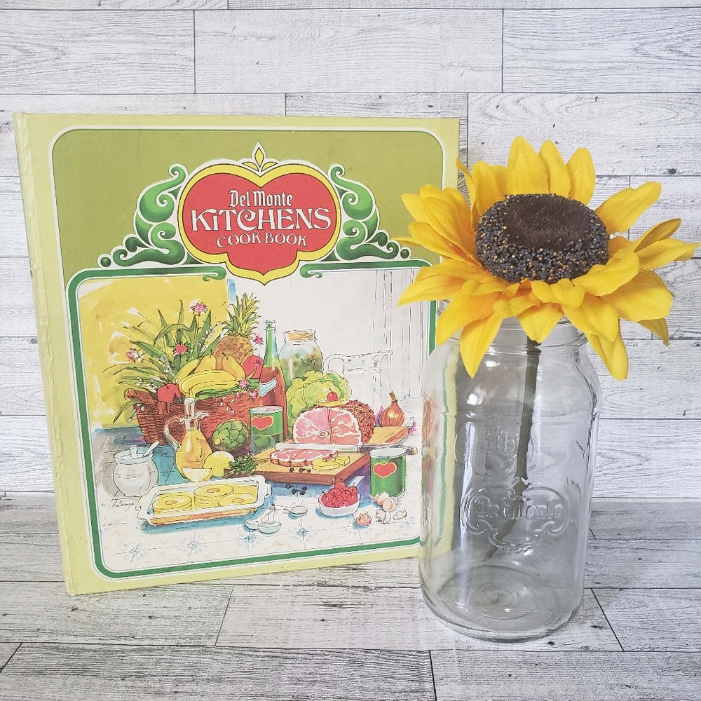 Vtg. Del Monte Kitchens Cookbook & Del Monte Glass Jar